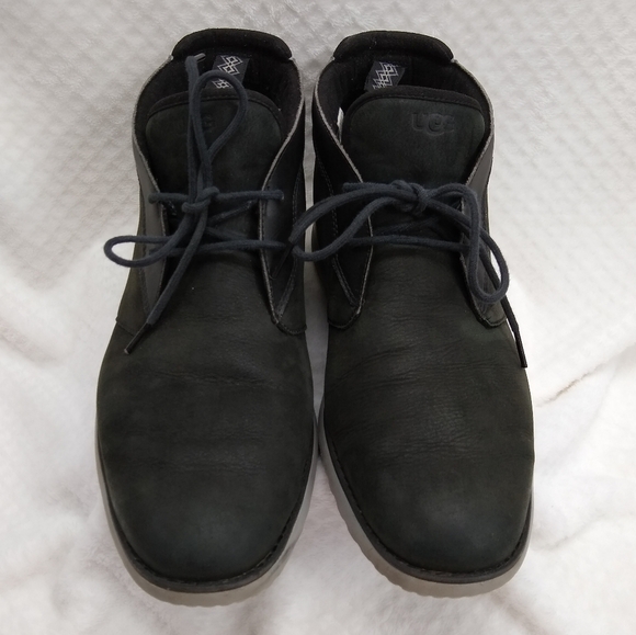 UGG Men's Black Leather Chukka Boots "Union" SZ 13 - Picture 3 of 11